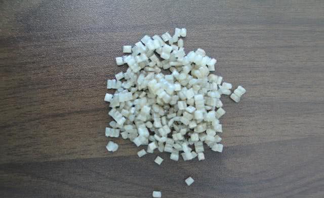 “塑料大米”一斤五块，比正常大米还要贵，为何商家做亏本买卖？