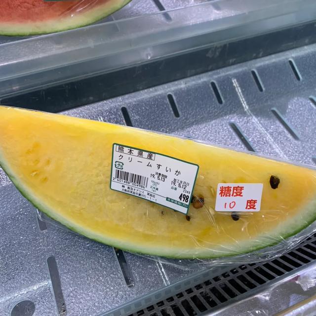 国内纷纷在说吃不起水果了，带你看看日本水果，肉和虾的价格2