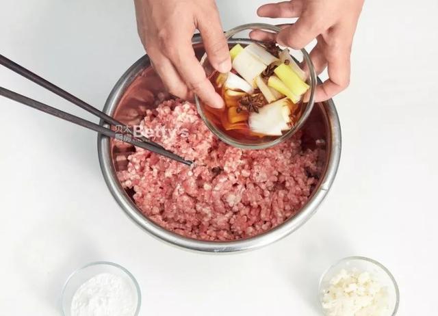 瑞典肉丸、软糯芋圆、四喜丸子......教程分享！| 厨房技巧