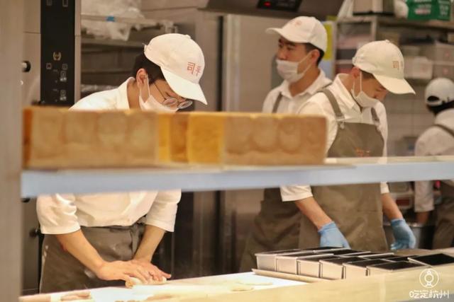 吐司界的爱马仕，一天能卖1000多个吐司的日式鲜吐司专门店来杭州了