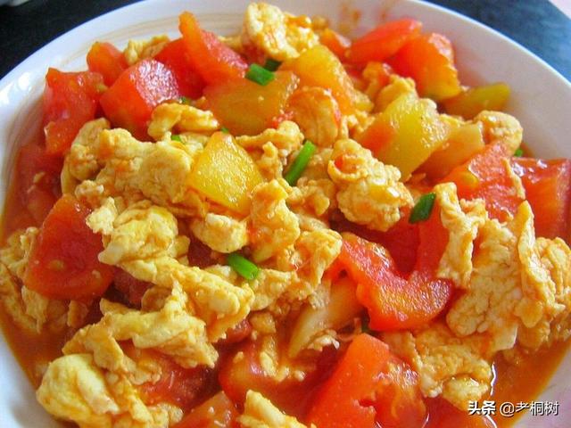 西红柿炒鸡蛋怎么做最好吃？